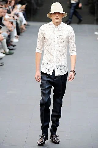 Look 15